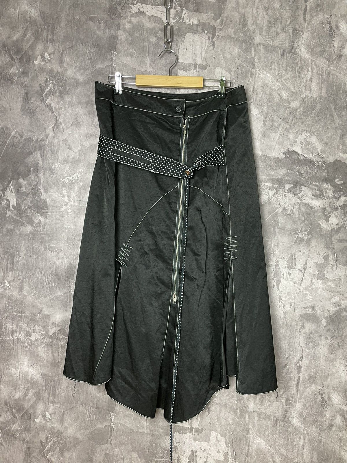 Japanese Brand × Vintage VINTAGE AVANT GARDE 2000s STYLE MAXI SKIRT Size 28" / US 6 / IT 42 - 1 Thumbnail