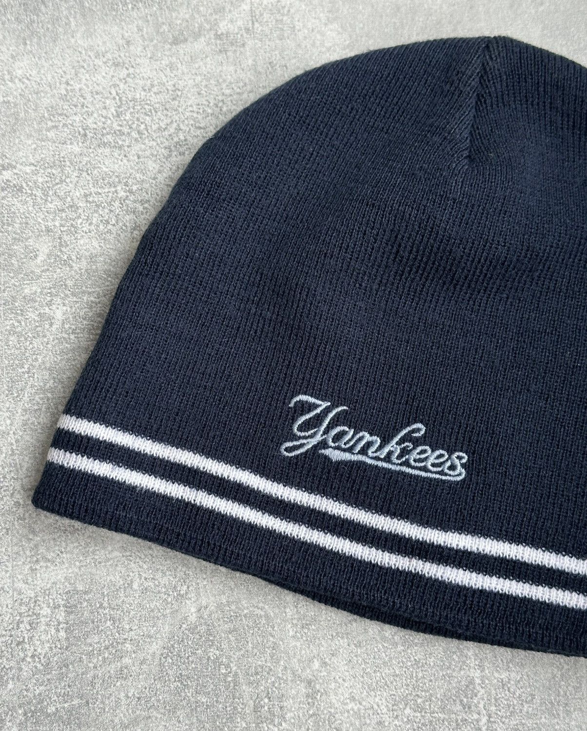 New York Yankees MLB New York Yankees Beanie Hat Blue Embroidered Logo Size S Size 30 - 4 Thumbnail