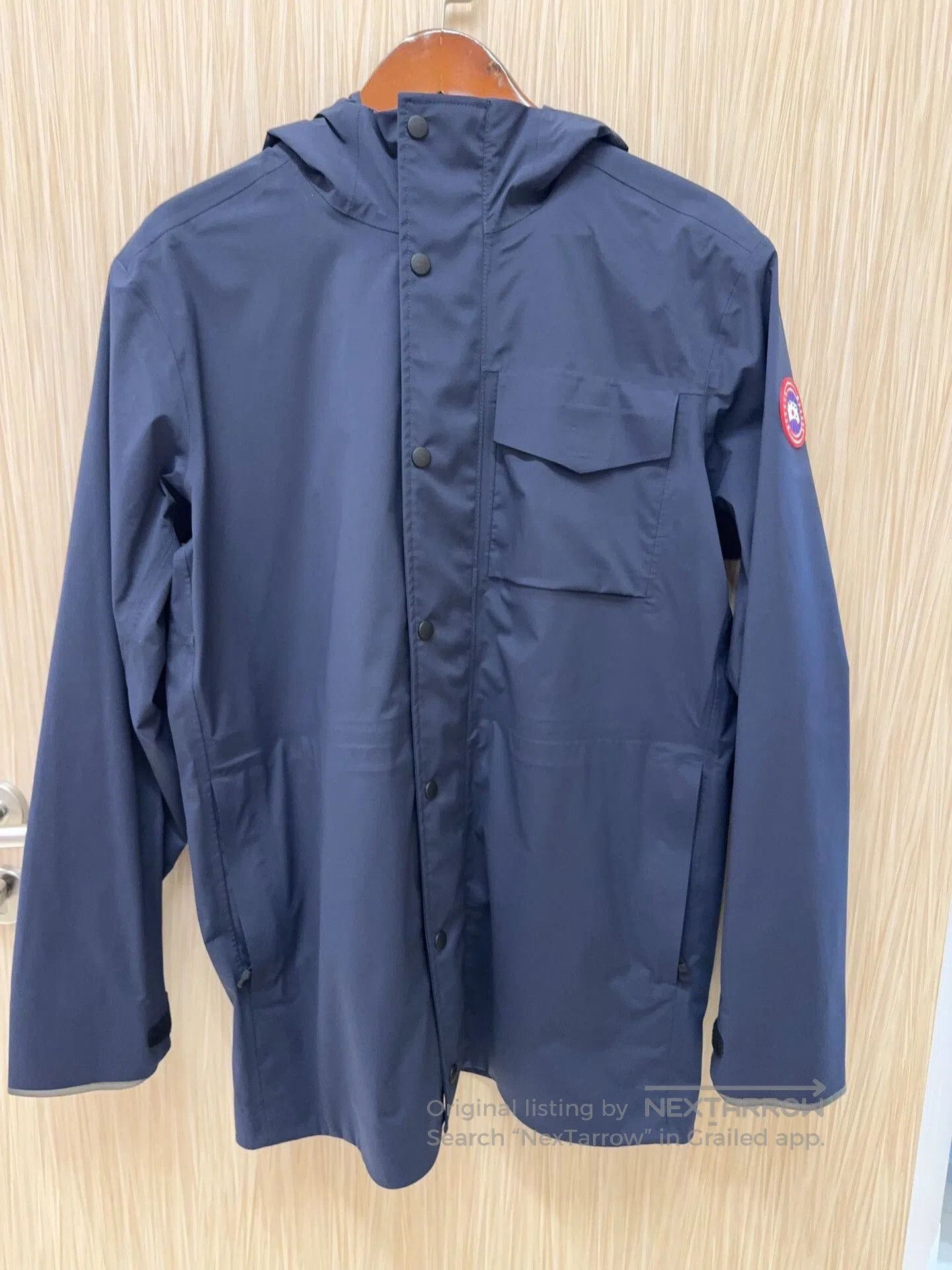 Canada Goose canada goose hooded jacket size m. Size US M / EU 48-50 / 2 - 1 Thumbnail