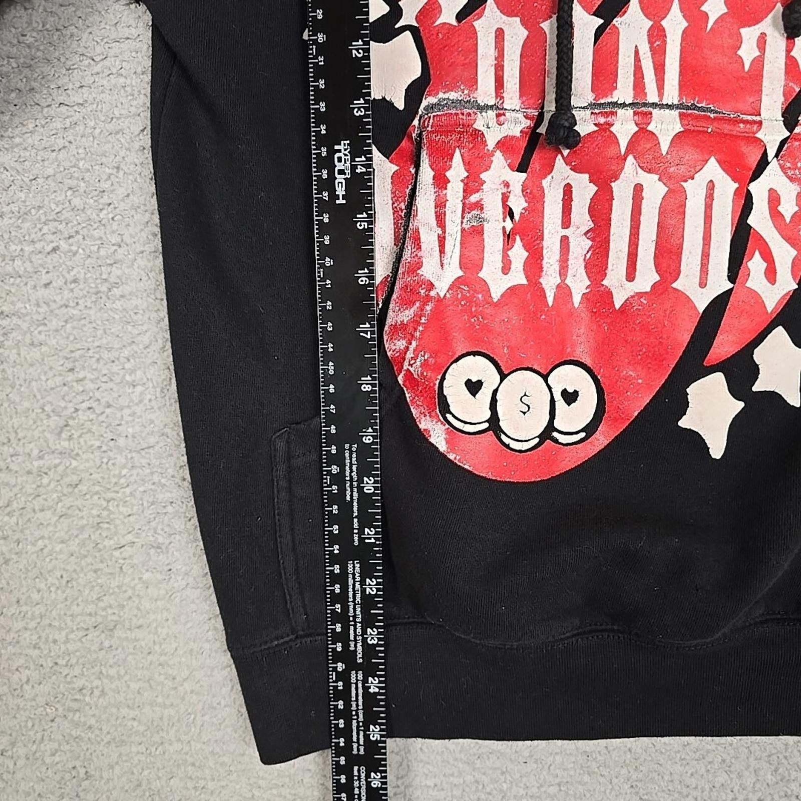 Vintage Evol Love Is A Drug Hoodie Black/ Red Size XS Size US XS / EU 42 / 0 - 10 Thumbnail