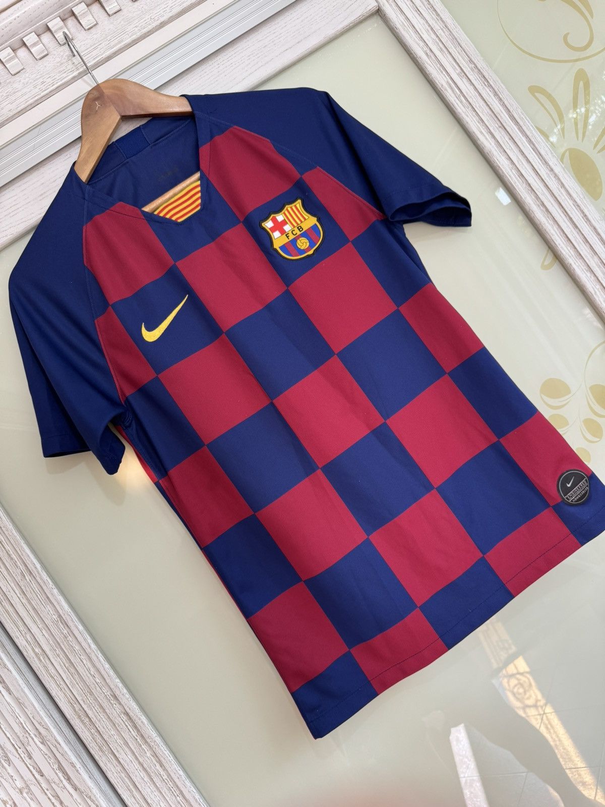 Nike Barcelona 2020-2021 Home Soccer Jersey Football Kit Shirt Size US S / EU 44-46 / 1 - 4 Thumbnail