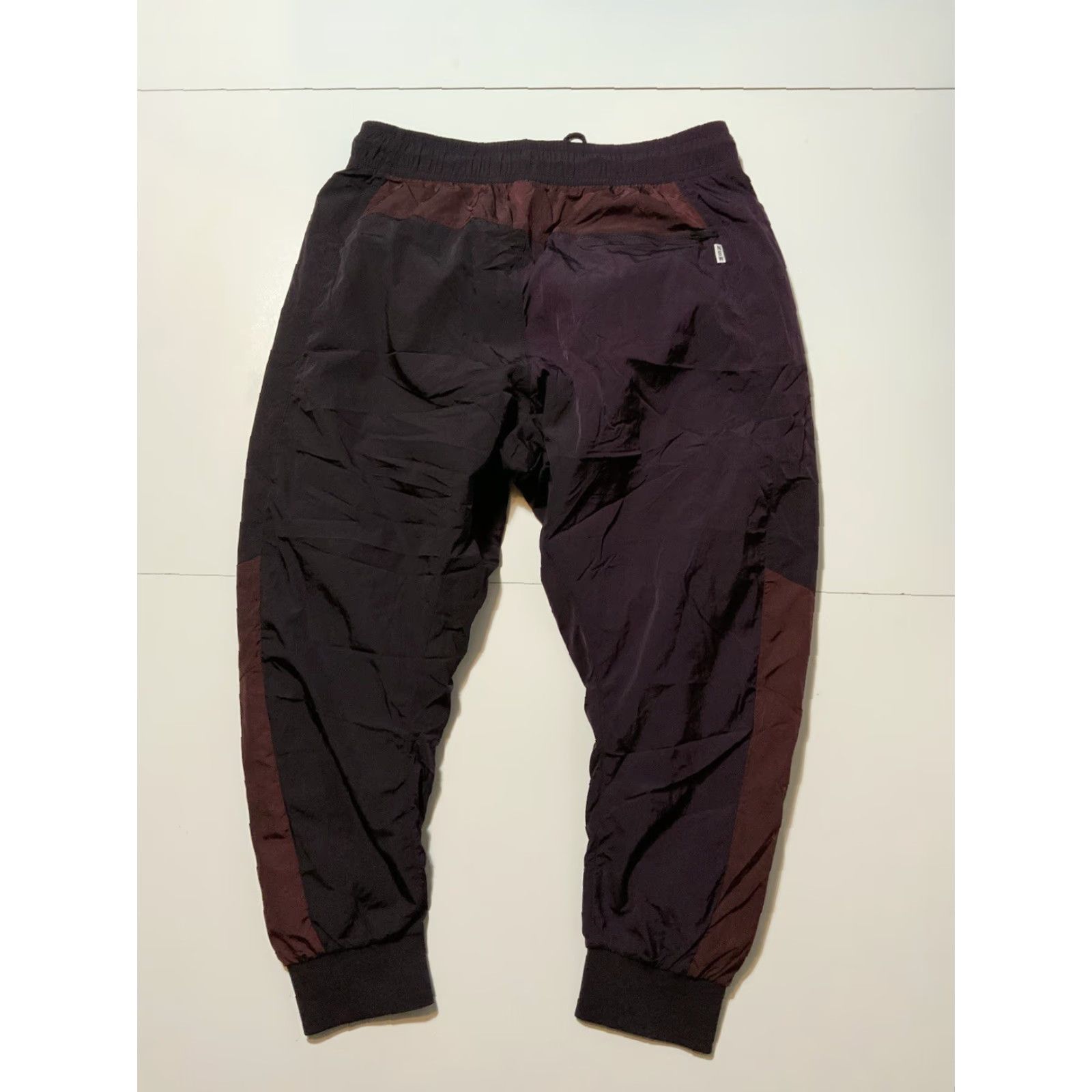 Nike Nike NSW Sportswear Windbreaker Nylon Tapered Jogger Pants XL Burgundy Men Size US 36 / EU 52 - 4 Thumbnail