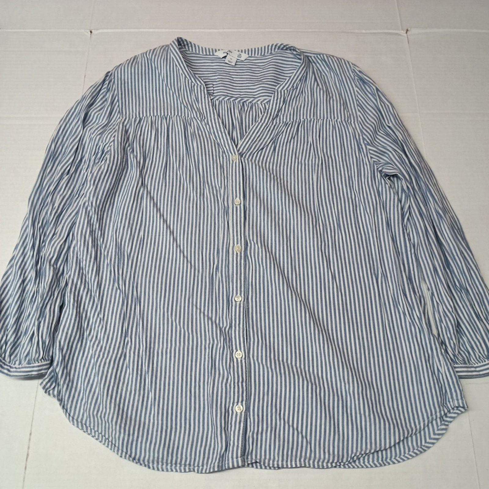 Old Navy Old Navy Tunic Button Up Shirt Women’s XL Blue White Striped Size XL / US 12-14 / IT 48-50 - 1 Thumbnail