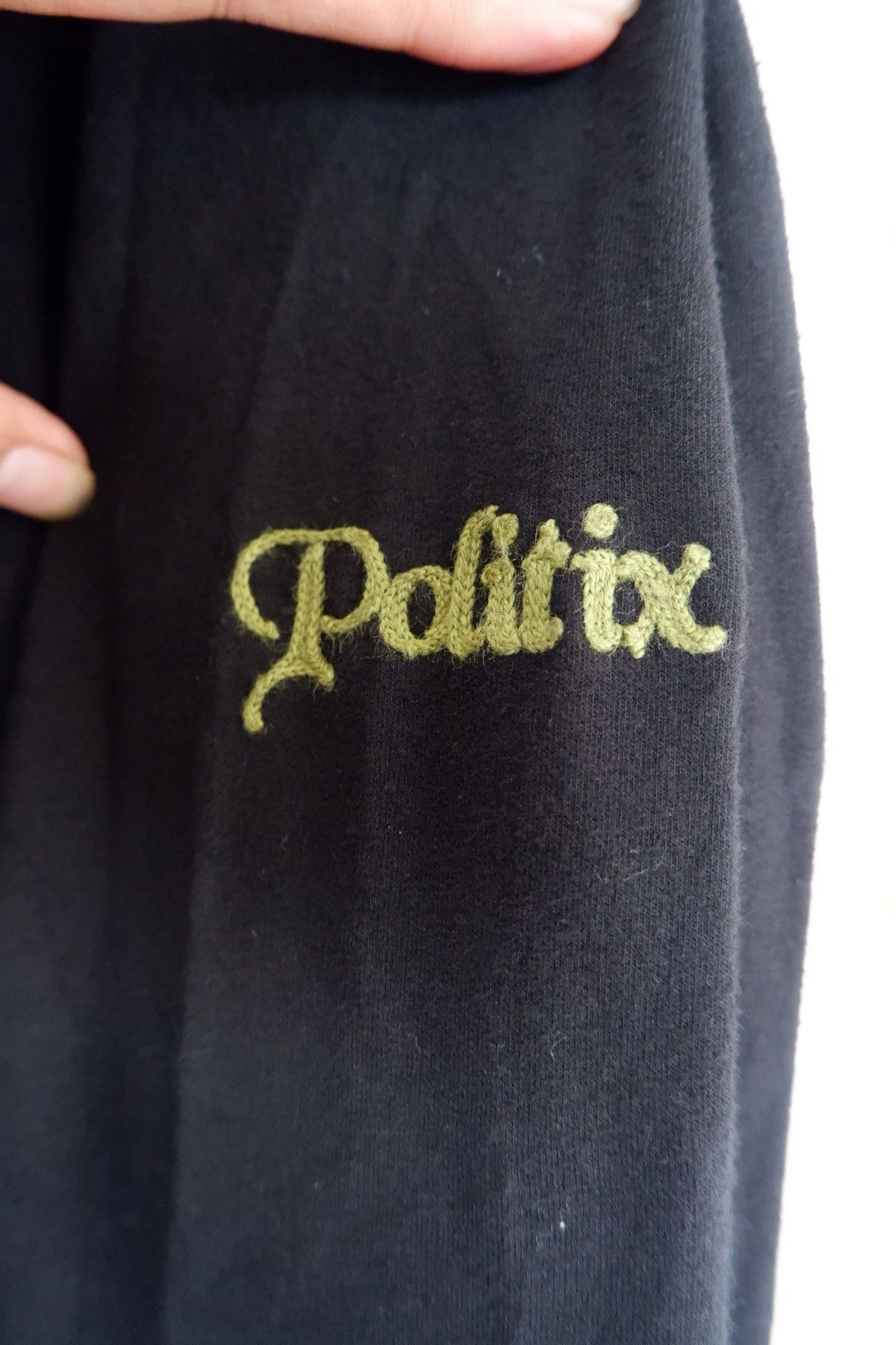 If Six Was Nine VIntage 2000s Politix Fur Neck Sweater Size US L / EU 52-54 / 3 - 5 Thumbnail