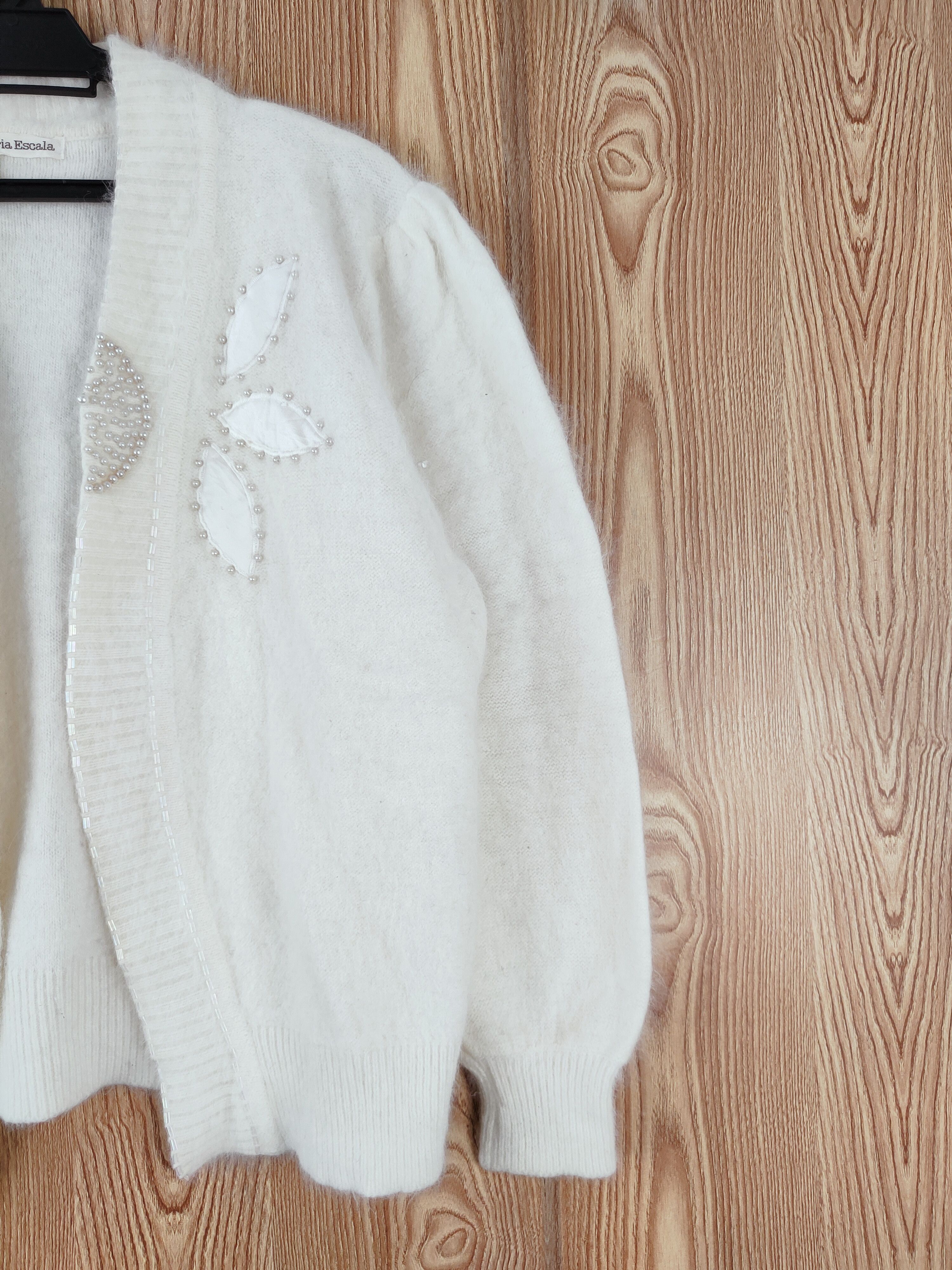 Japanese Brand × Vintage Patria Escala White Fur Mohair Knitwear Cardigan #W484 Size S / US 4 / IT 40 - 6 Thumbnail