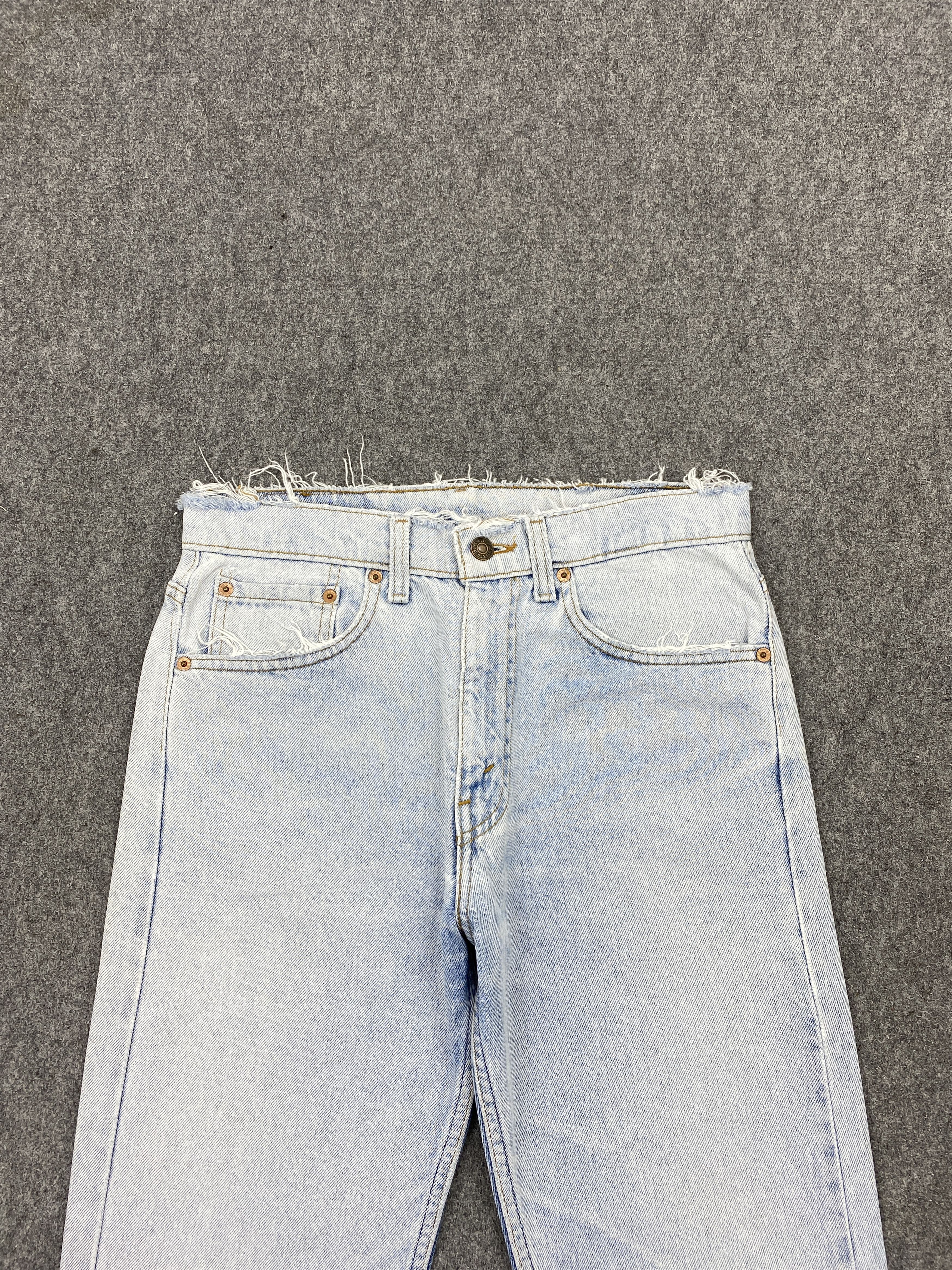 Levi's × Vintage Vintage 90s Levis 505 Light Blue Washed Denim Jeans Size US 31 - 2 Thumbnail
