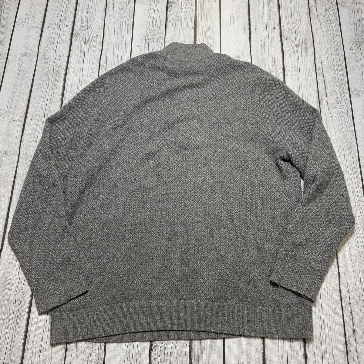 Saks Fifth Avenue Saks Fifth Avenue cashmere sweater Size US XXL / EU 58 / 5 - 2 Thumbnail