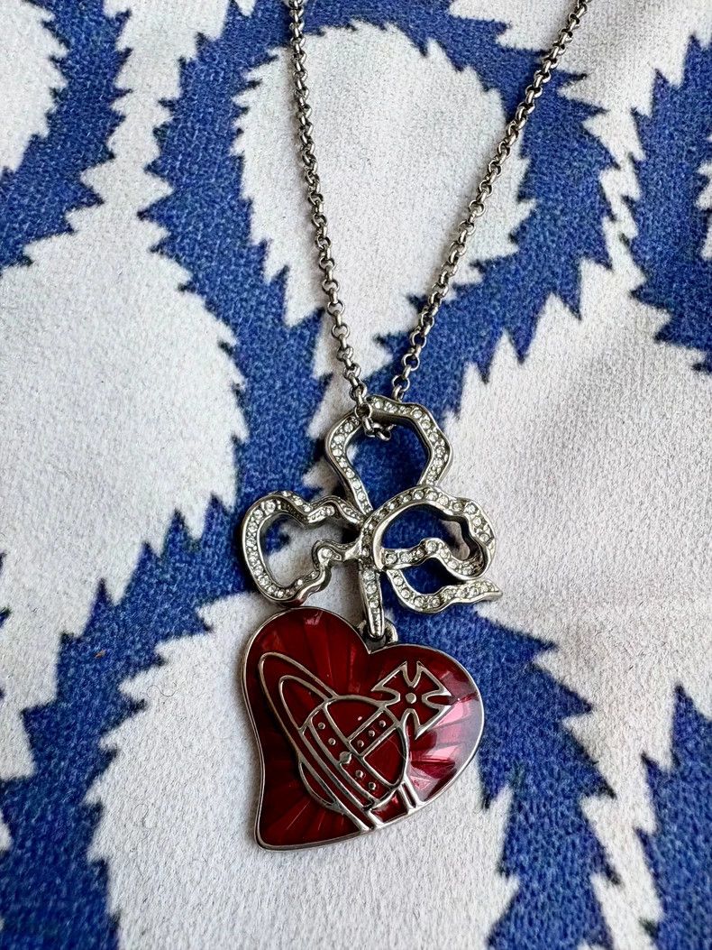Vivienne Westwood Vivienne Westwood 2009 Red Heart Saturn Necklace - dmc Size ONE SIZE - 1 Thumbnail