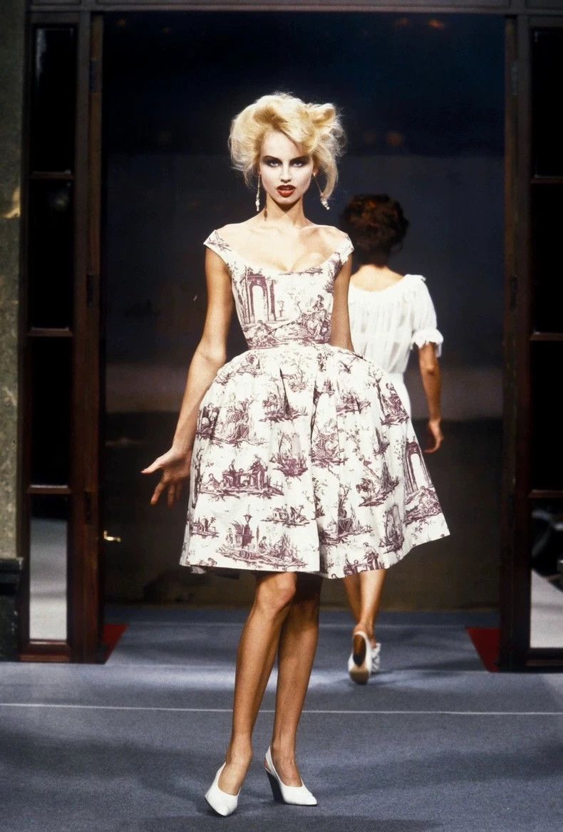 Vivienne Westwood Vivienne Westwood Country floral T-shirt Size M / US 6-8 / IT 42-44 - 1 Thumbnail