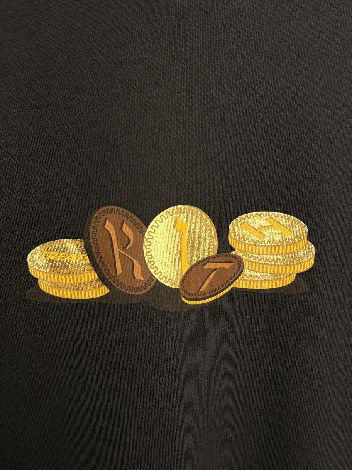 Kith × Vintage Kith Treats Hanukkah Gelt Coins Tee Size US L / EU 52-54 / 3 - 3 Thumbnail