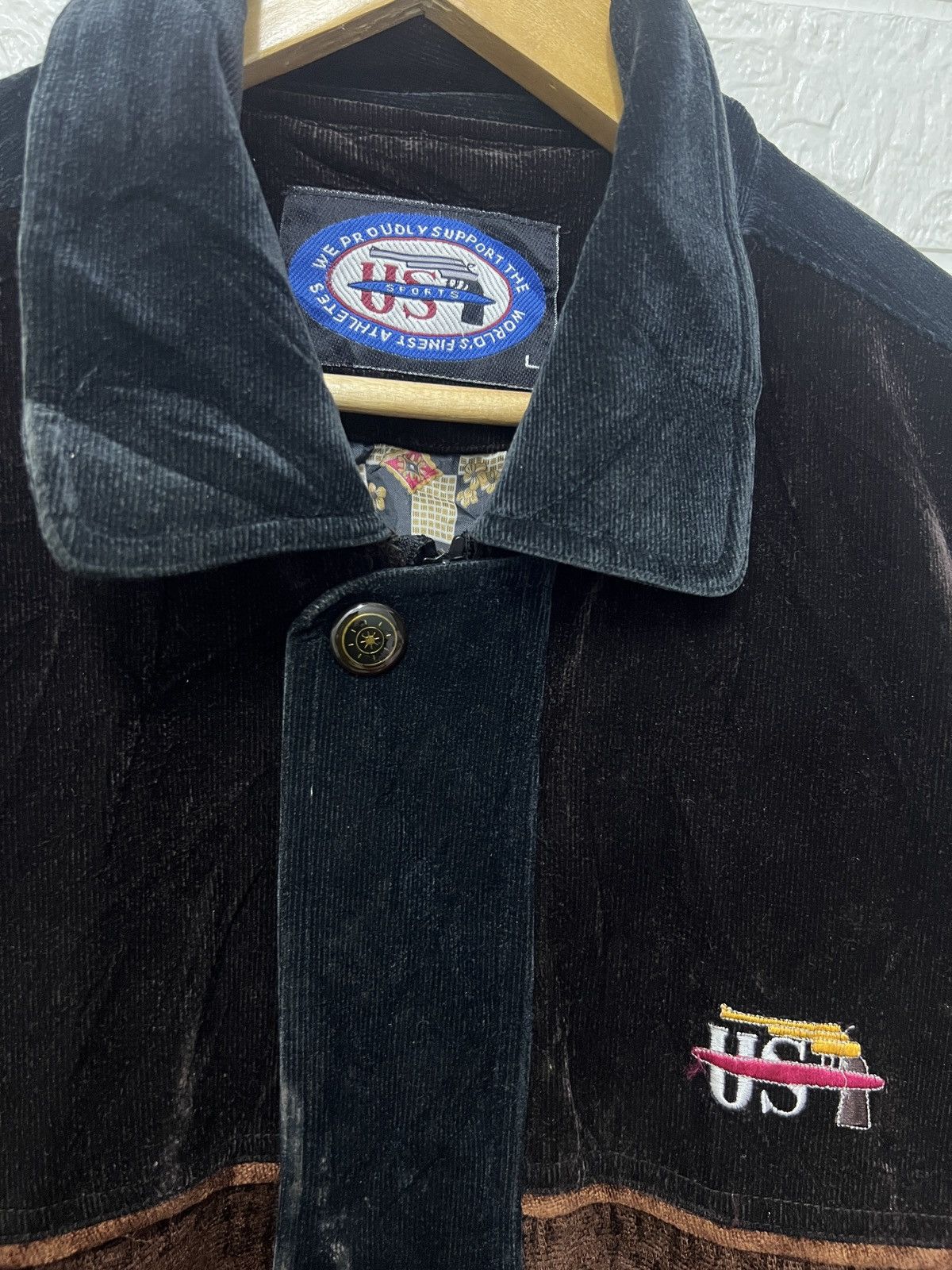 Designer × Vintage VINTAGE US FINEST ATHLETES Size US L / EU 52-54 / 3 - 4 Thumbnail