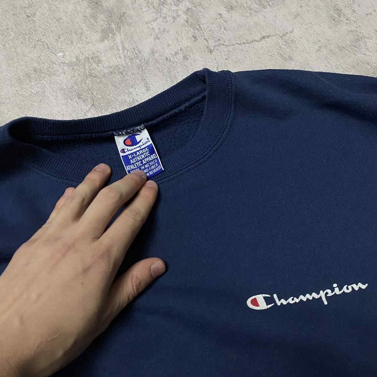Champion Navy blue Champion sweatshirt with embroidered logo Size US XL / EU 56 / 4 - 2 Thumbnail