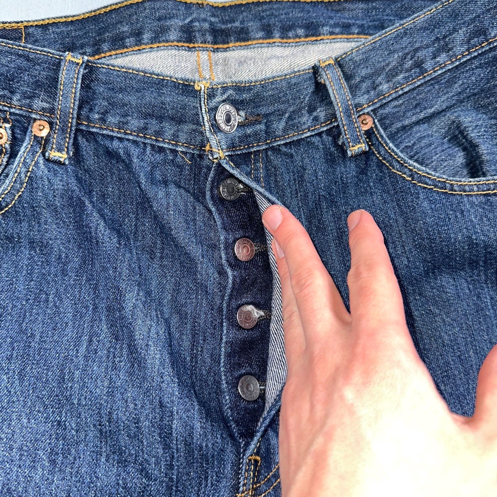 Levi's VINTAGE Levi's Jeans 501 36x32 Medium Blue Levi's 501 Series Straight 90s Mens Jeans Size US 36 / EU 52 - 7 Thumbnail