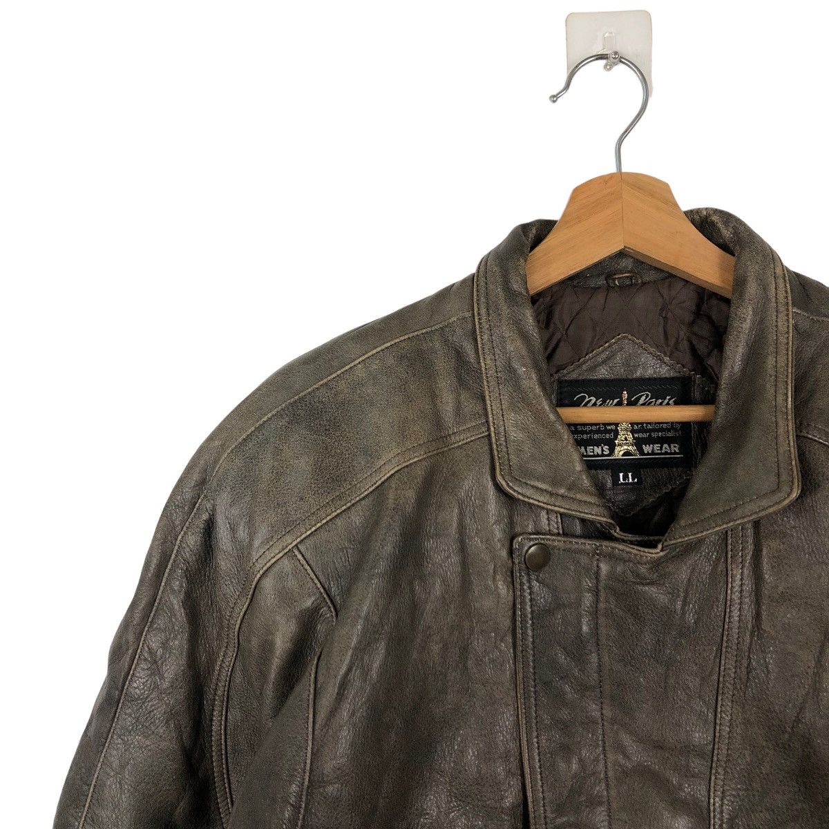 Japanese Brand VINTAGE BOMBER LEATHER JACKET NEW PARIS INSPIRE ISSEY MIYAKE Size US L / EU 52-54 / 3 - 6 Thumbnail