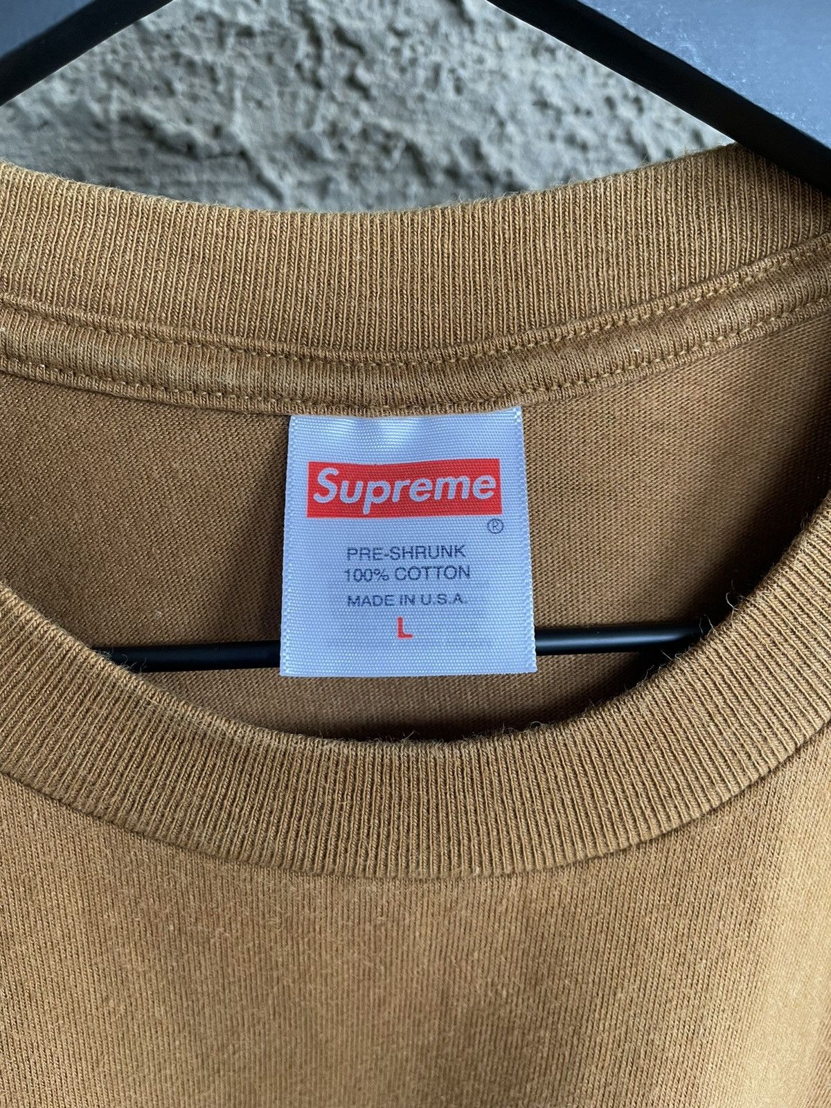 Supreme Supreme light brown Gotham Tahirt Size US L / EU 52-54 / 3 - 5 Thumbnail