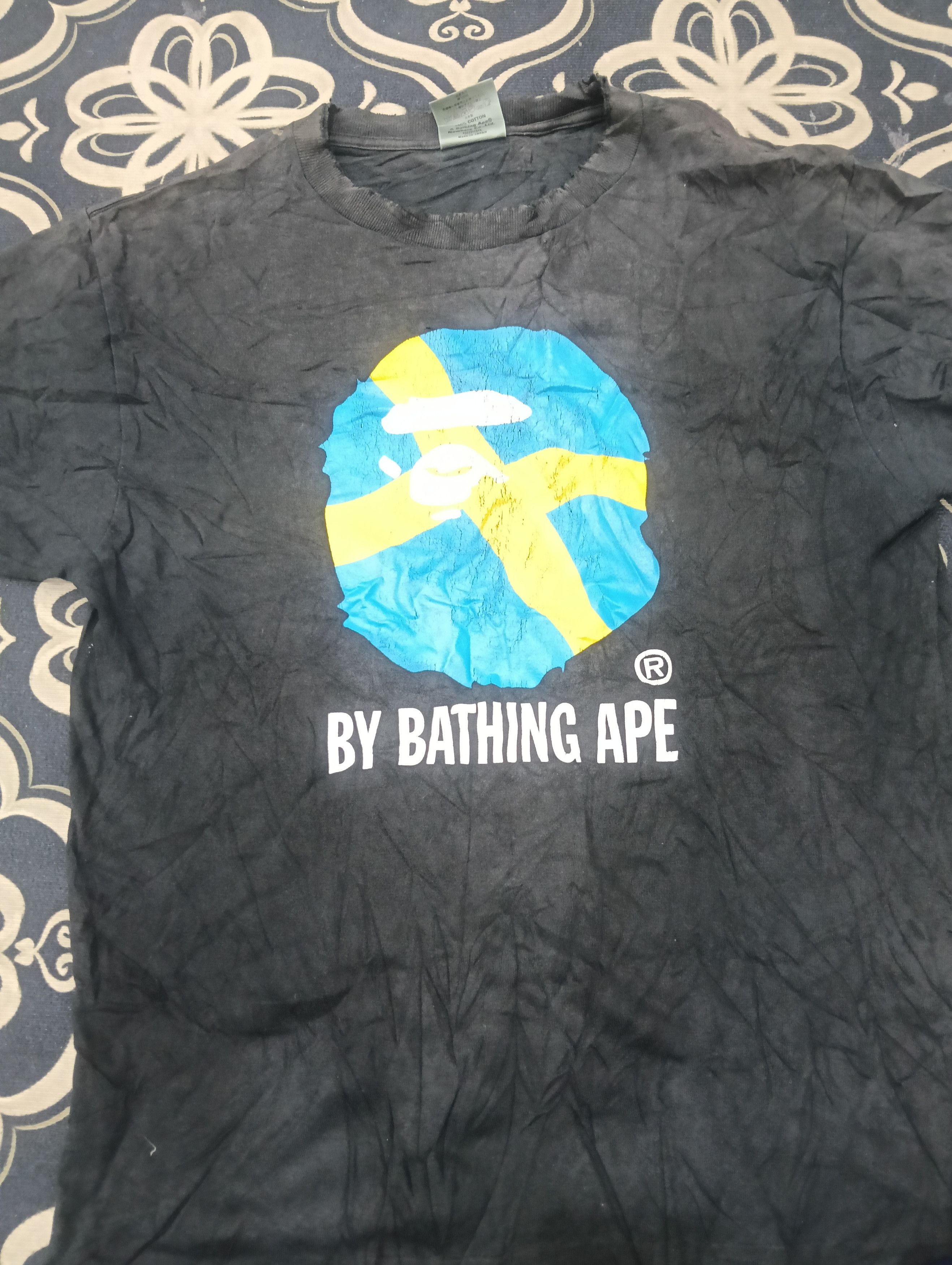 Bape Sick Thrashed Bape Swedish Flag Big Logo Tee Size US M / EU 48-50 / 2 - 3 Thumbnail