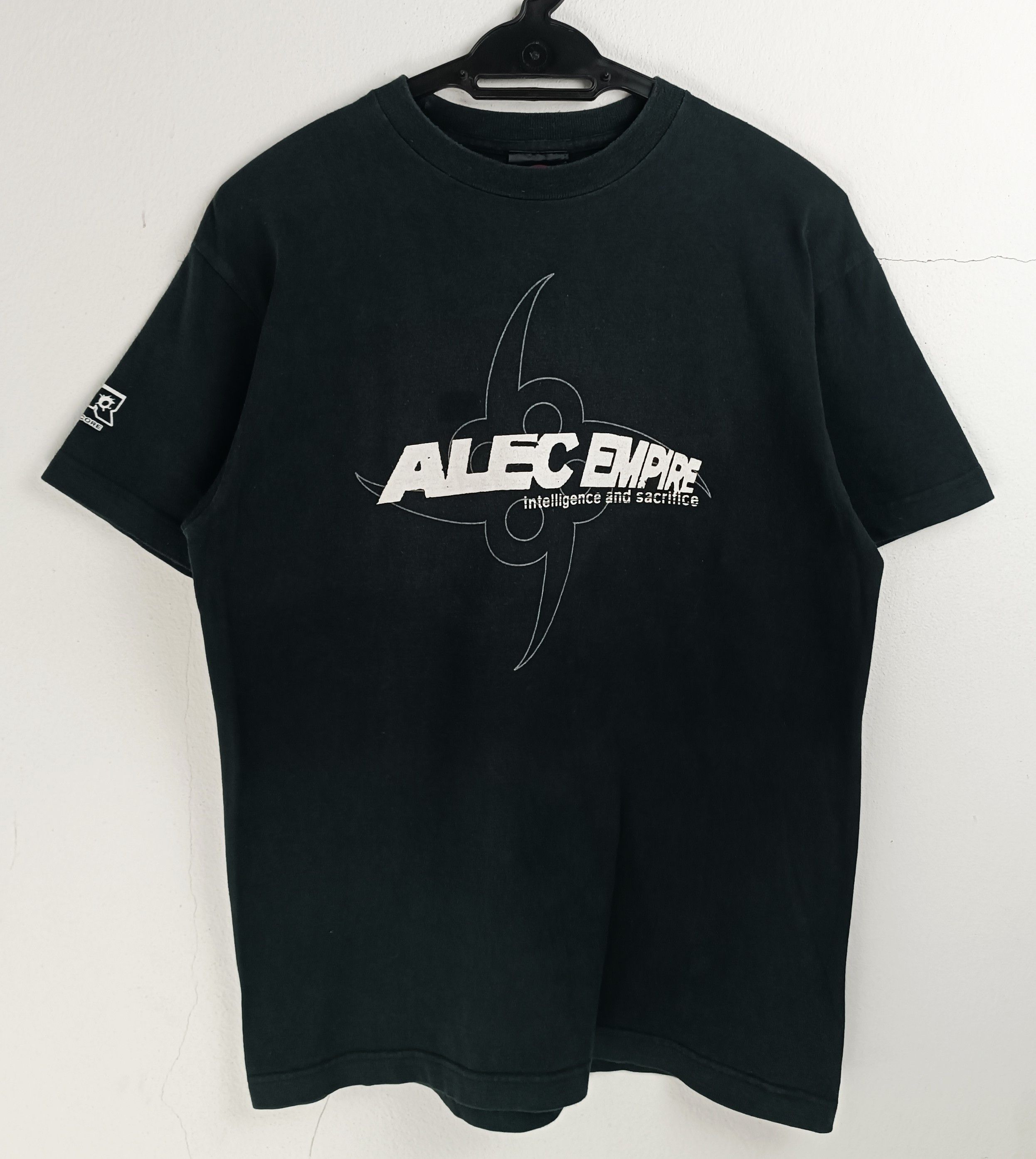 Band Tees VINTAGE 2001 ALEC EMPIRE ATARI TEENAGE RIOT INTELLIGENT DHR Size US M / EU 48-50 / 2 - 3 Thumbnail