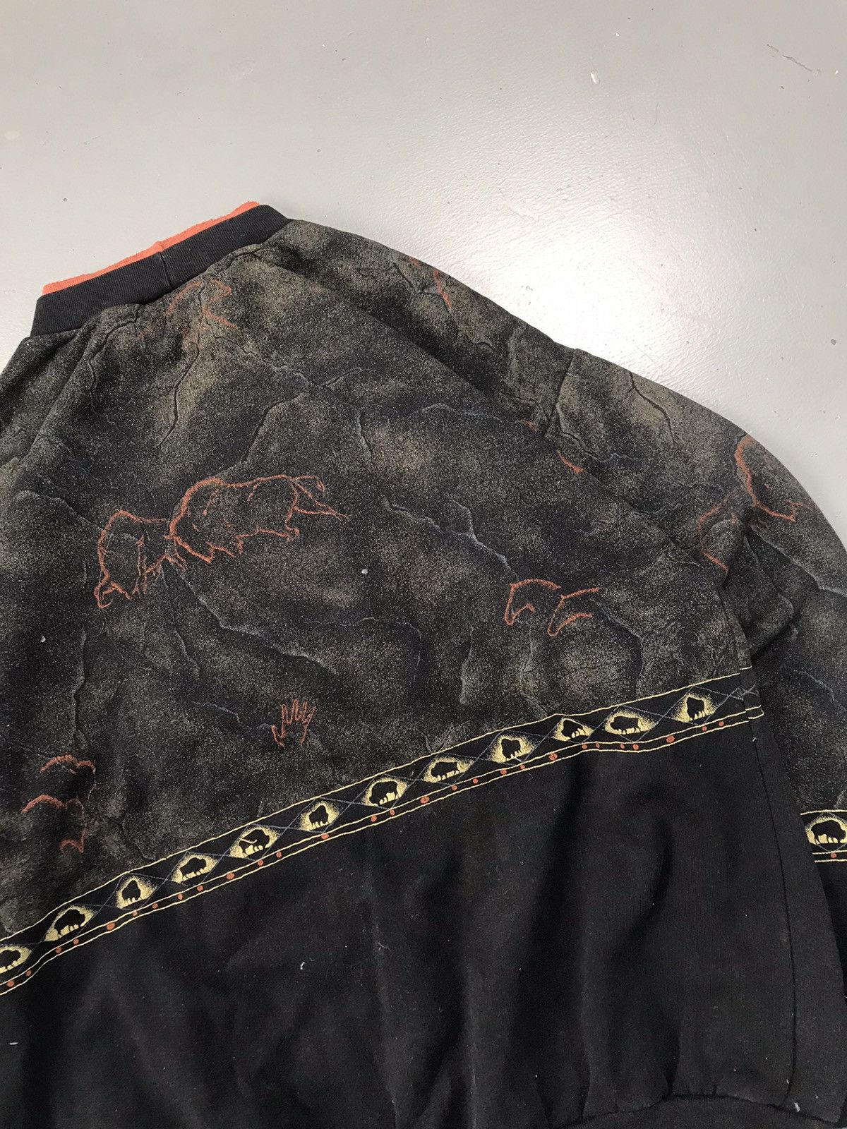 Designer × Vintage Vintage Auisans AOP ox print sweater shirt Size US M / EU 48-50 / 2 - 10 Thumbnail