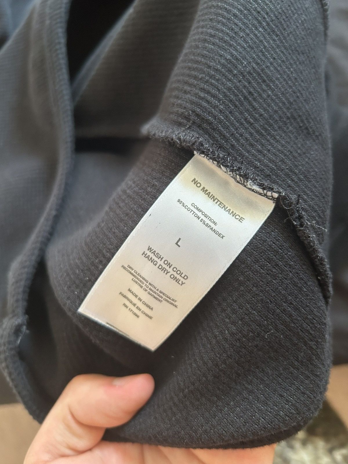No Maintenance No Maintenance Long Sleeve Thermal Size US L / EU 52-54 / 3 - 7 Thumbnail