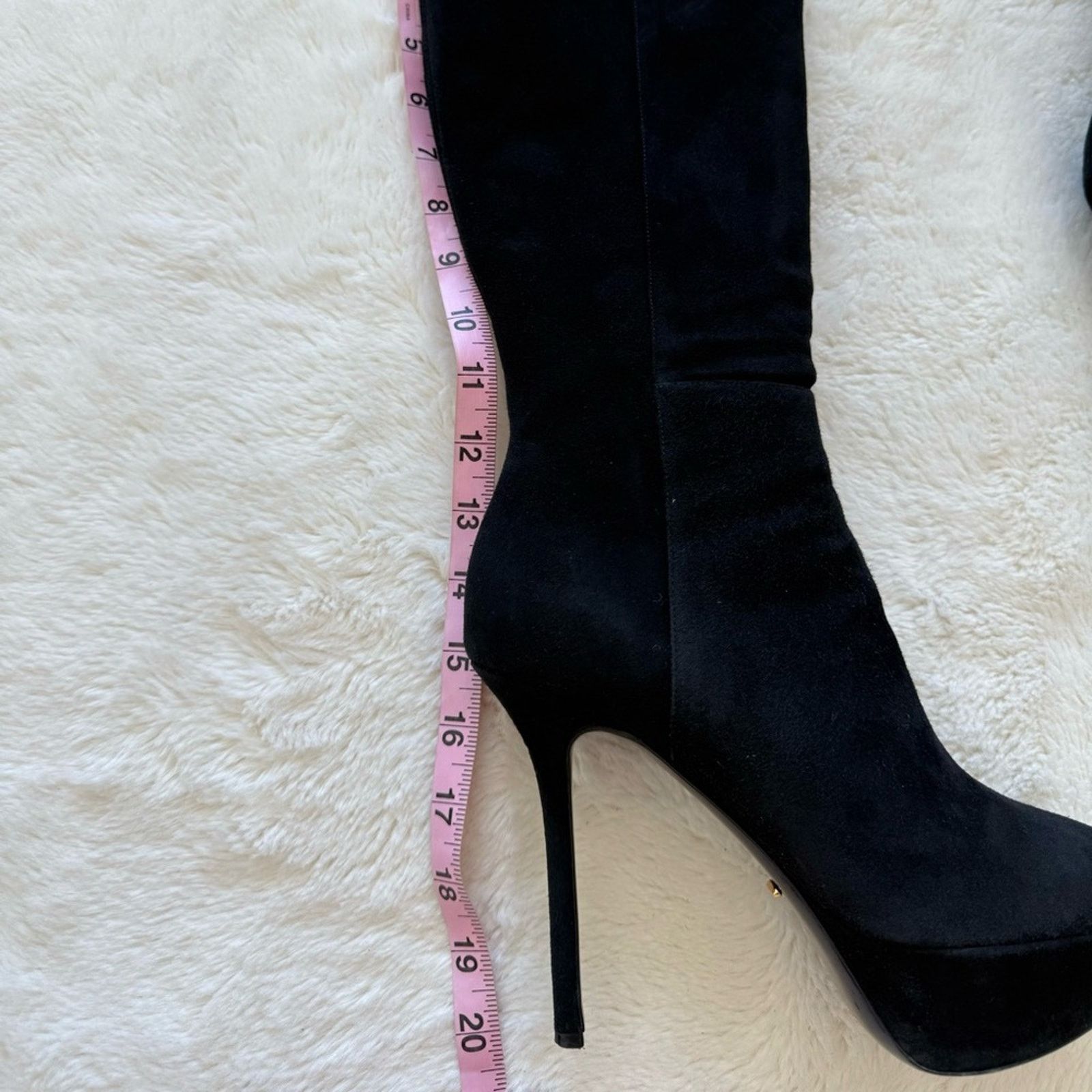 Sergio Rossi Sergio Rossi women suede boots size 38,5 EU Authentic Size US 8.5 / IT 38.5 - 8 Thumbnail