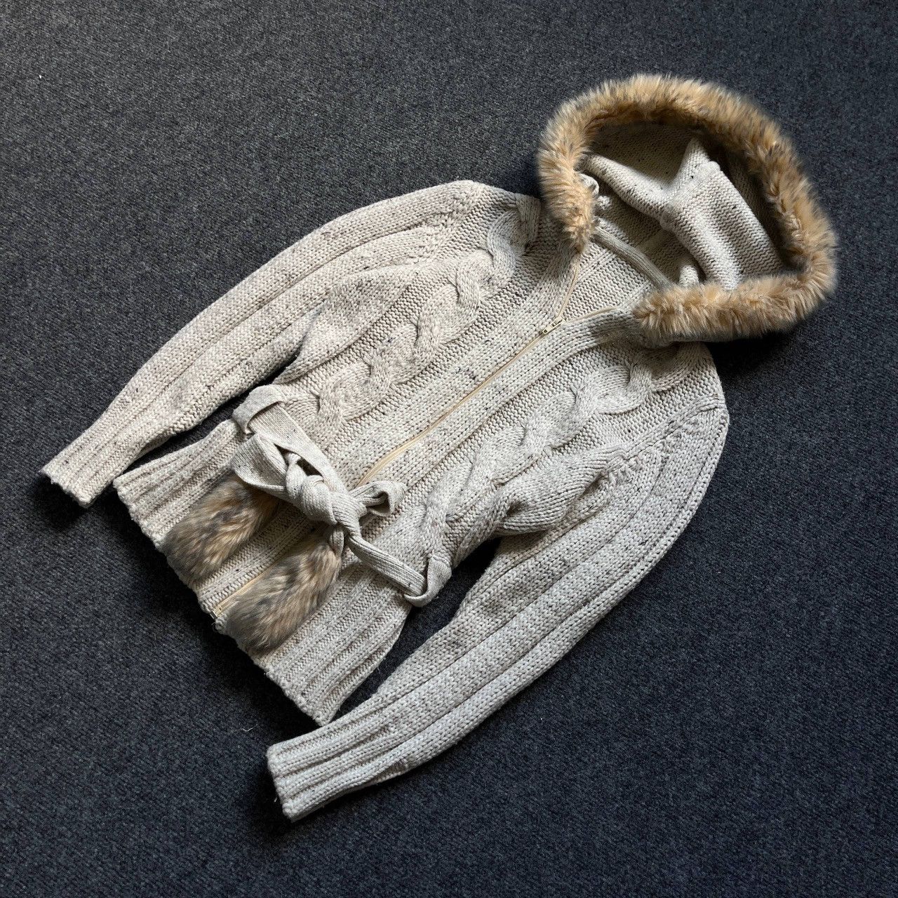 If Six Was Nine VTG Women’s Zip Hoodie With Faux Fur Size 48 Custom Hand Mad Size XL / US 12-14 / IT 48-50 - 1 Thumbnail