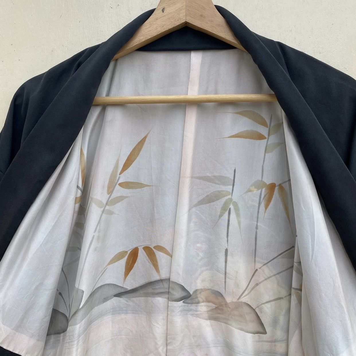 Vintage Japanese Traditional Kimono Floral Abstract