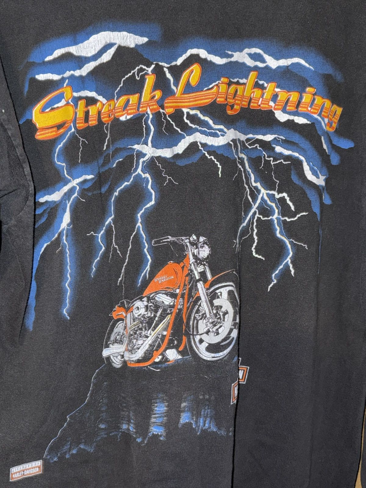 Harley Davidson Harley Davidson Motorcycle Streak Lightning Shirt Mens LG Size US L / EU 52-54 / 3 - 8 Thumbnail
