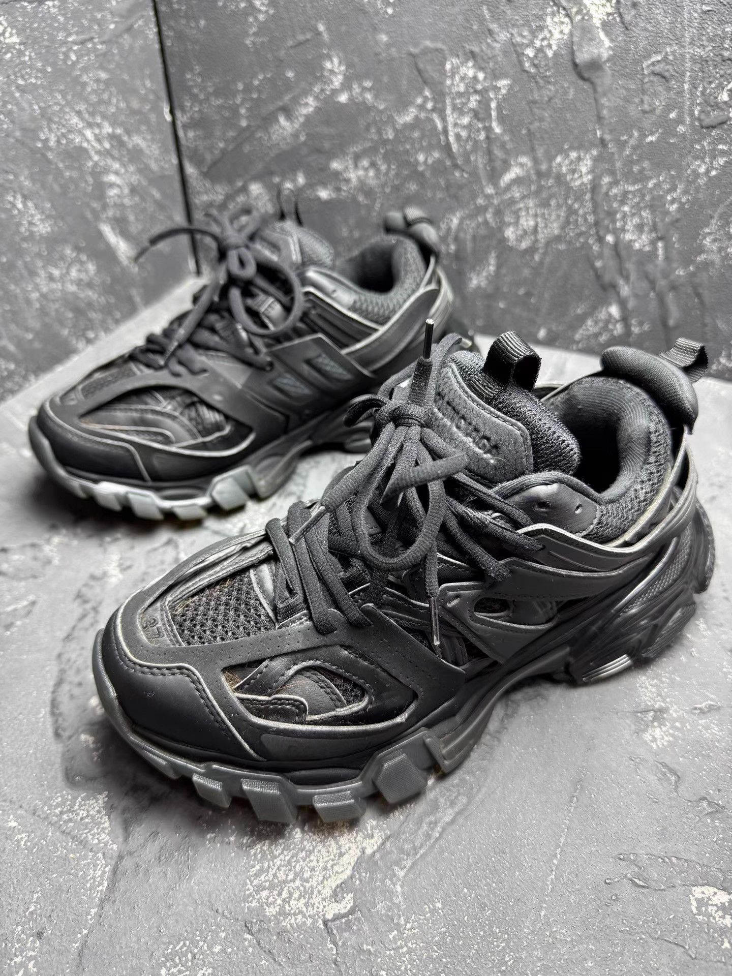 Balenciaga Balenciaga Track Black Warrior Q10 Size US 5 / EU 37 - 1 Thumbnail
