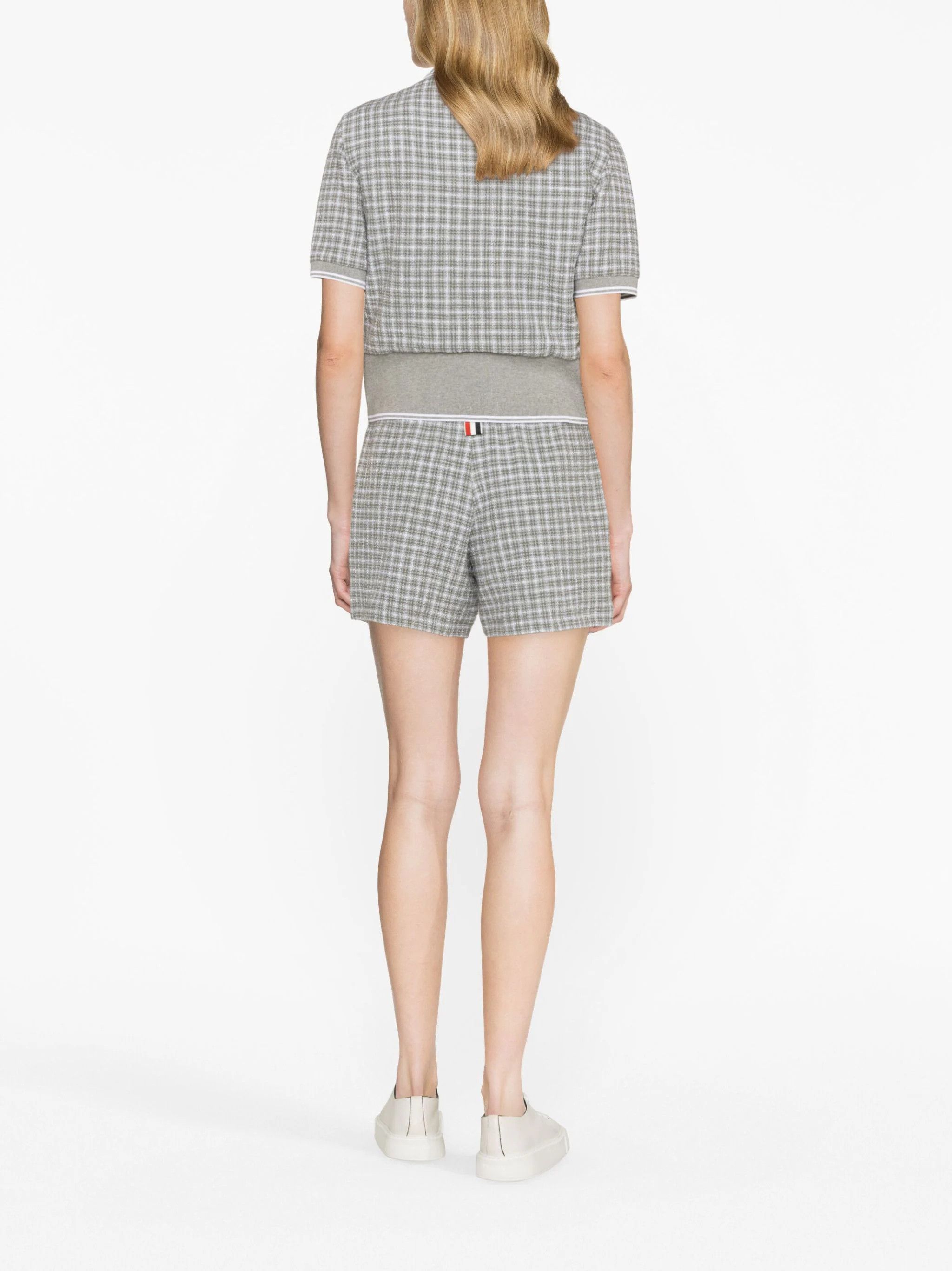 Thom Browne o1s22i1n0924 Check Tweed Sweatshorts in Grey Size 28" / US 6 / IT 42 - 4 Thumbnail