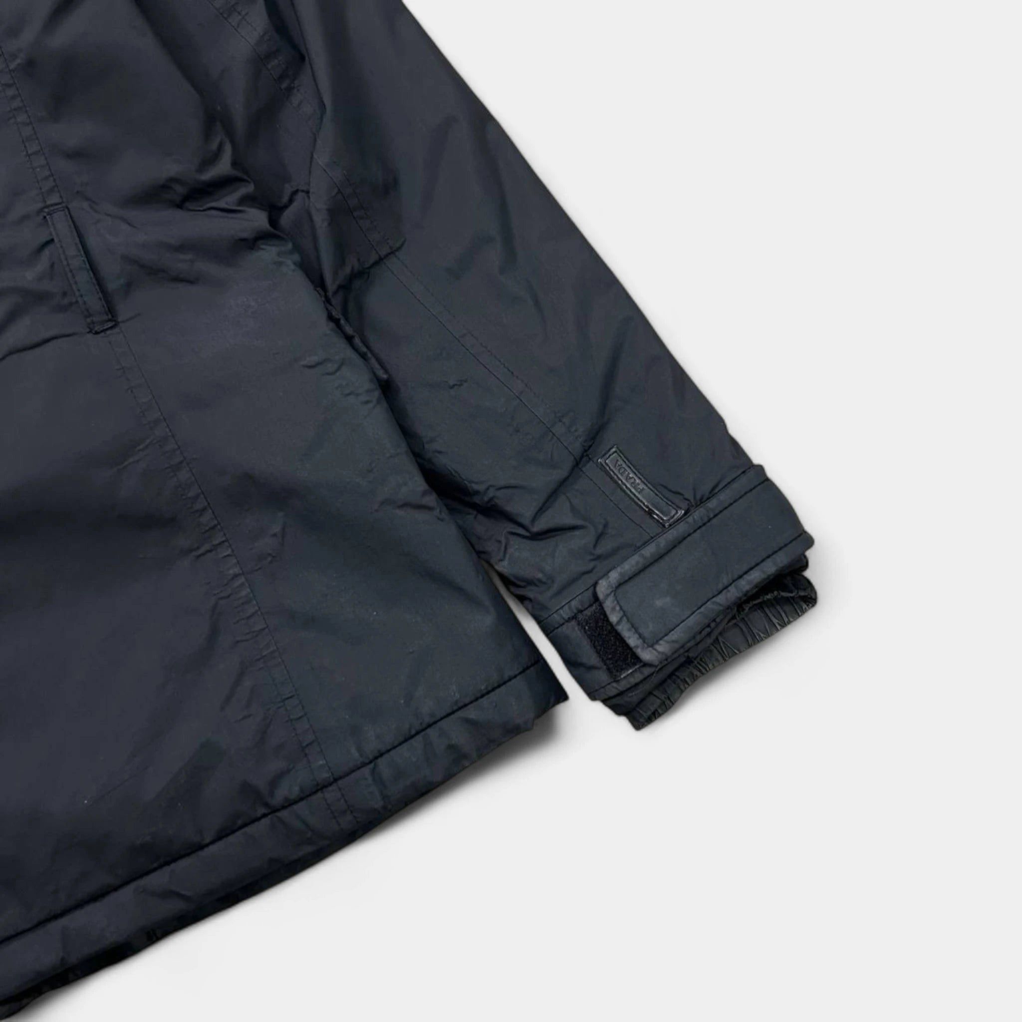 Prada Prada Gore-Tex 2000s Dark Grey Nylon Fur Hood Coat Size US S / EU 44-46 / 1 - 8 Thumbnail