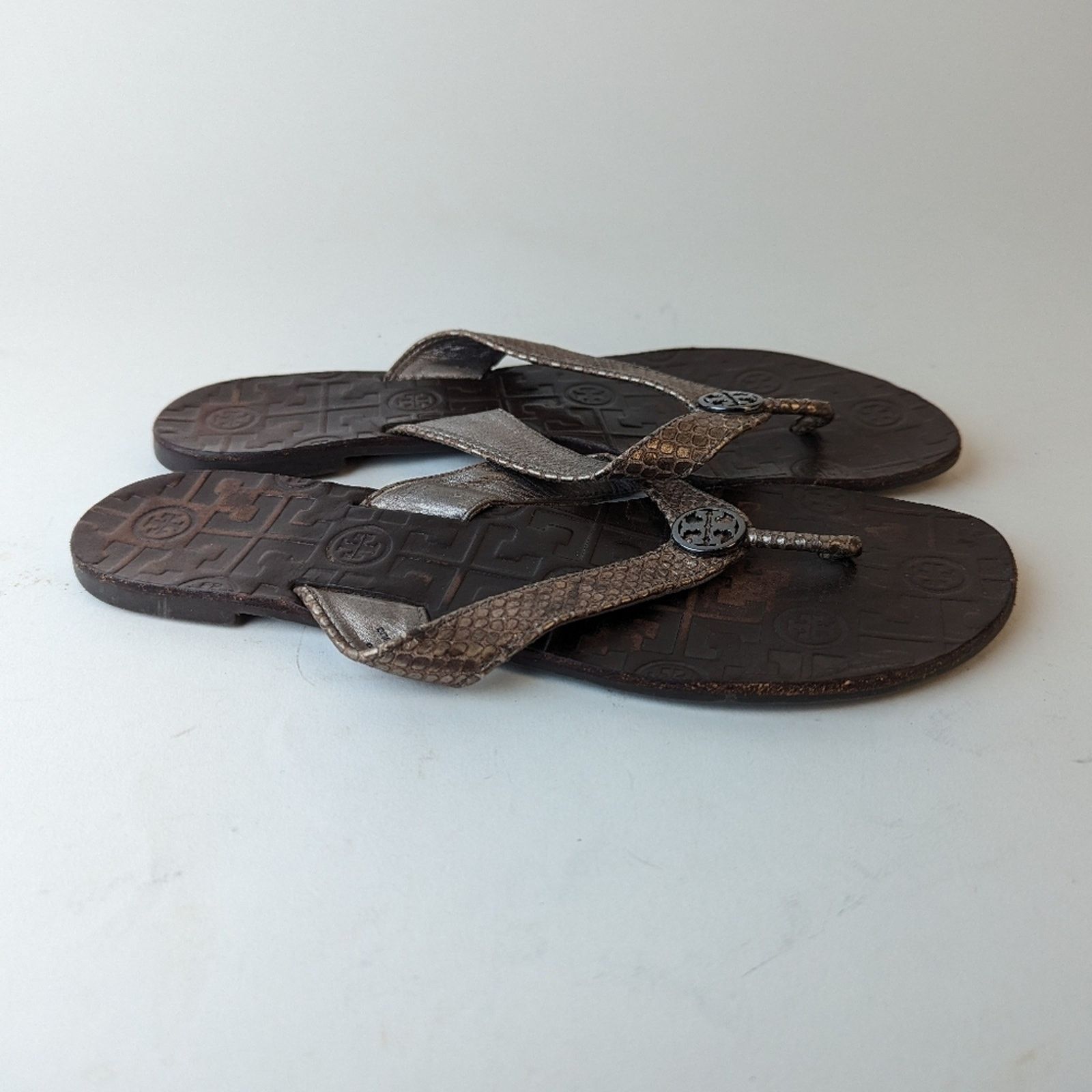Tory Burch Tory Burch Thora Metallic Snakeskin Leather Flip Flops / 9 Size US 9 / IT 39 - 4 Thumbnail
