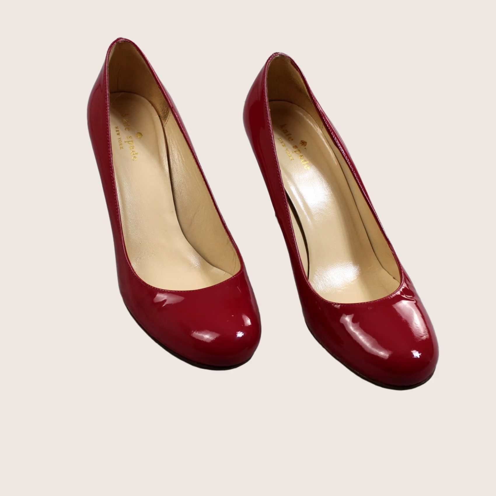 Vintage Kate Spade New York High Heels Red Patent Striped Pump Womens Size 9.5, 7.5, 9.5 EU, US Size US 10 / IT 40 - 1 Thumbnail