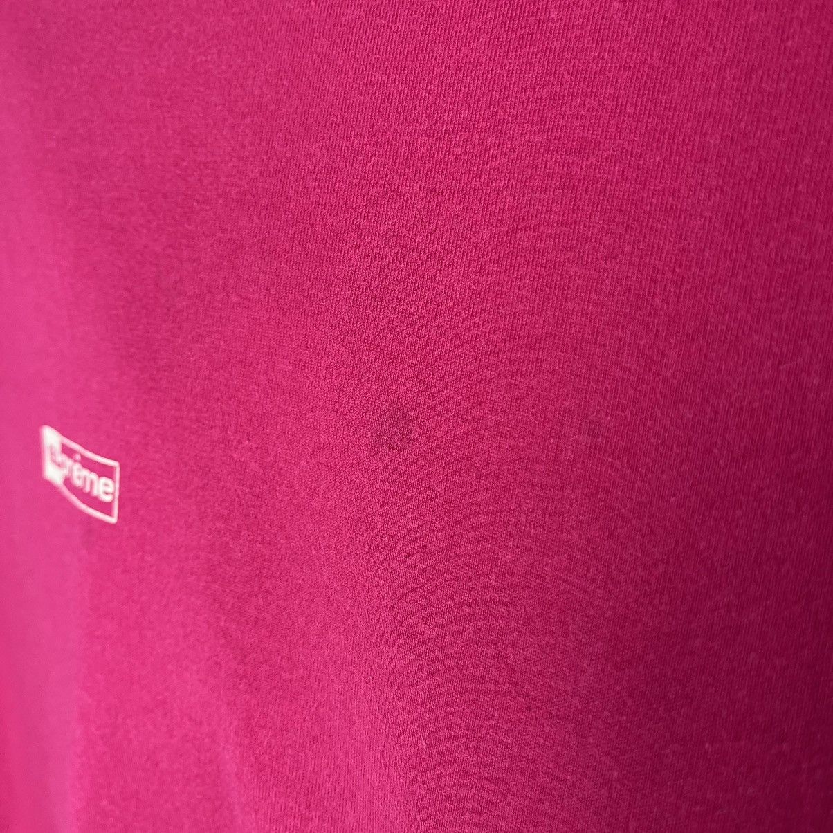 Supreme Supreme Centre Logo T Shirt Size US L / EU 52-54 / 3 - 10 Thumbnail