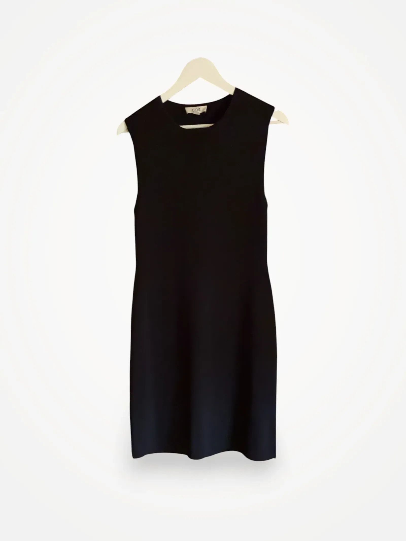 Cos Cos Vinterfest klänning Dress Size M / US 6-8 / IT 42-44 - 1 Thumbnail