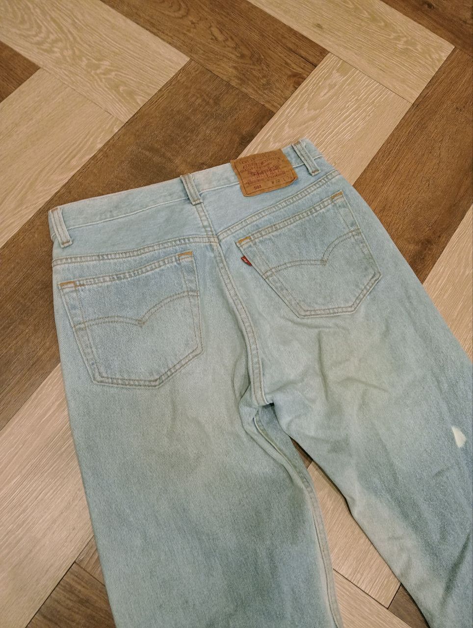Levi's Vintage Clothing LEVIS VINTAGE CLOTHING 501 BLEACH JEANS Size US 32 / EU 48 - 12 Thumbnail