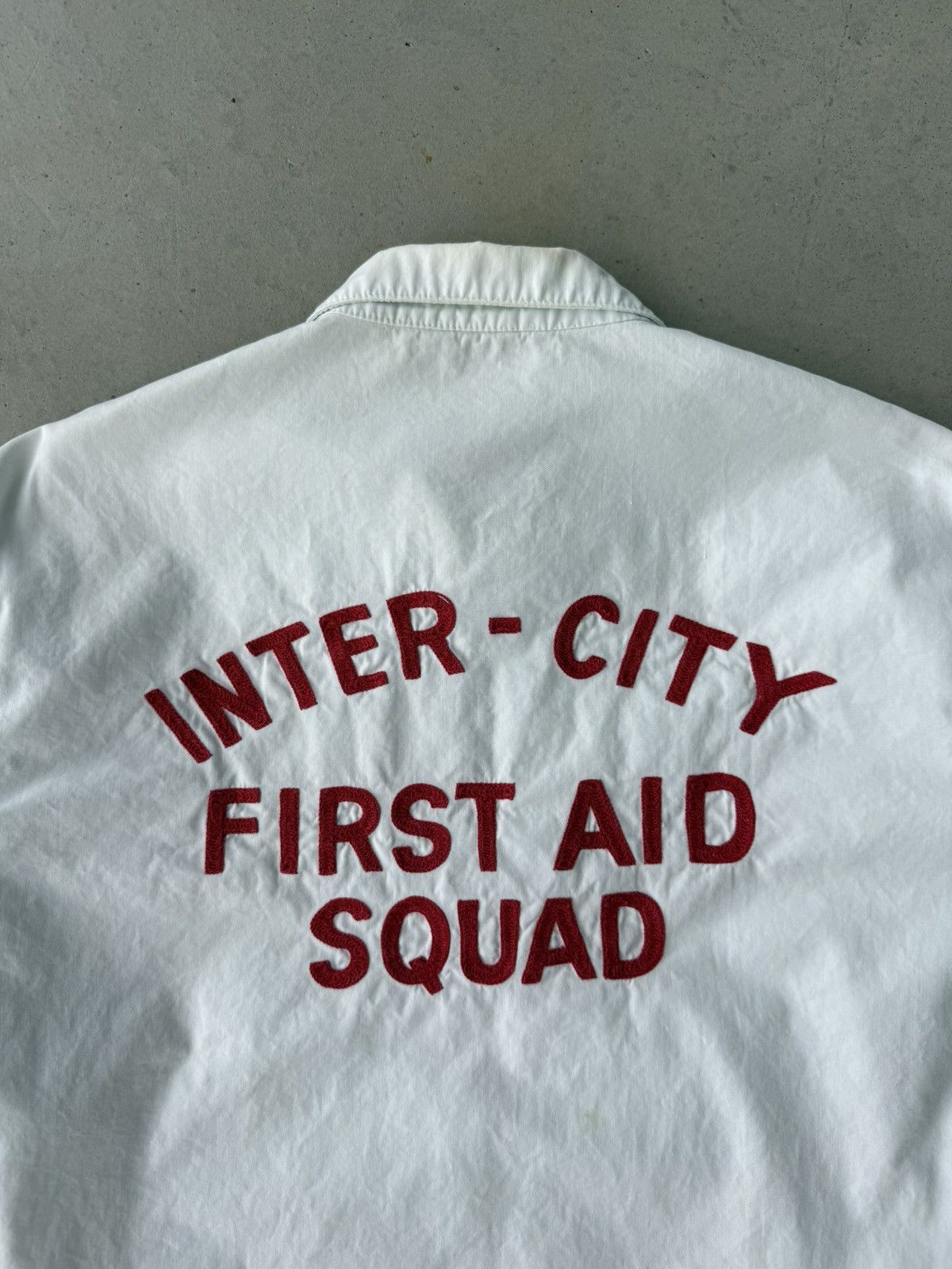 Vintage Vintage 70’s Inter City First Aid Chain Stitched Work Jacket Size US M / EU 48-50 / 2 - 4 Thumbnail