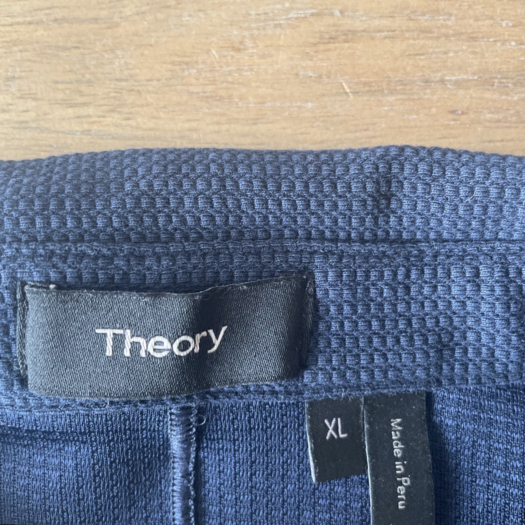 Theory Theory Polo Shirt Men XL Navy Blue Waffle Knit Jacquard Short Sleeve Polo Shirt Mens Dress S/S Polos Size US XL / EU 56 / 4 - 3 Thumbnail