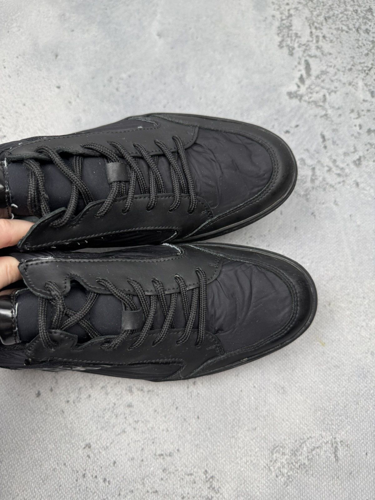 Dirk Bikkembergs Vintage Bikkembergs Black Sneakers Bold Logo Rare Design Size US 8 / EU 41 - 6 Thumbnail