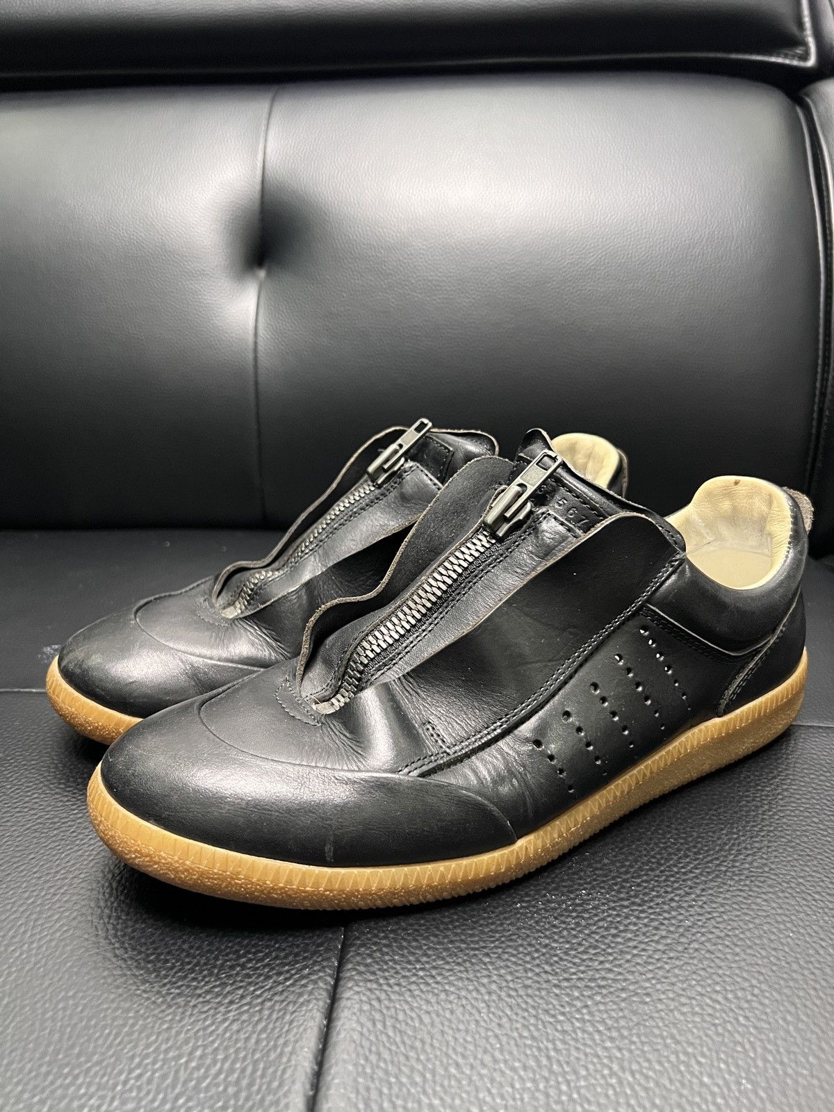 Maison Margiela Maison Margiela Zip Future Low-Top Sneakers Size US 7 / EU 40 - 2 Thumbnail