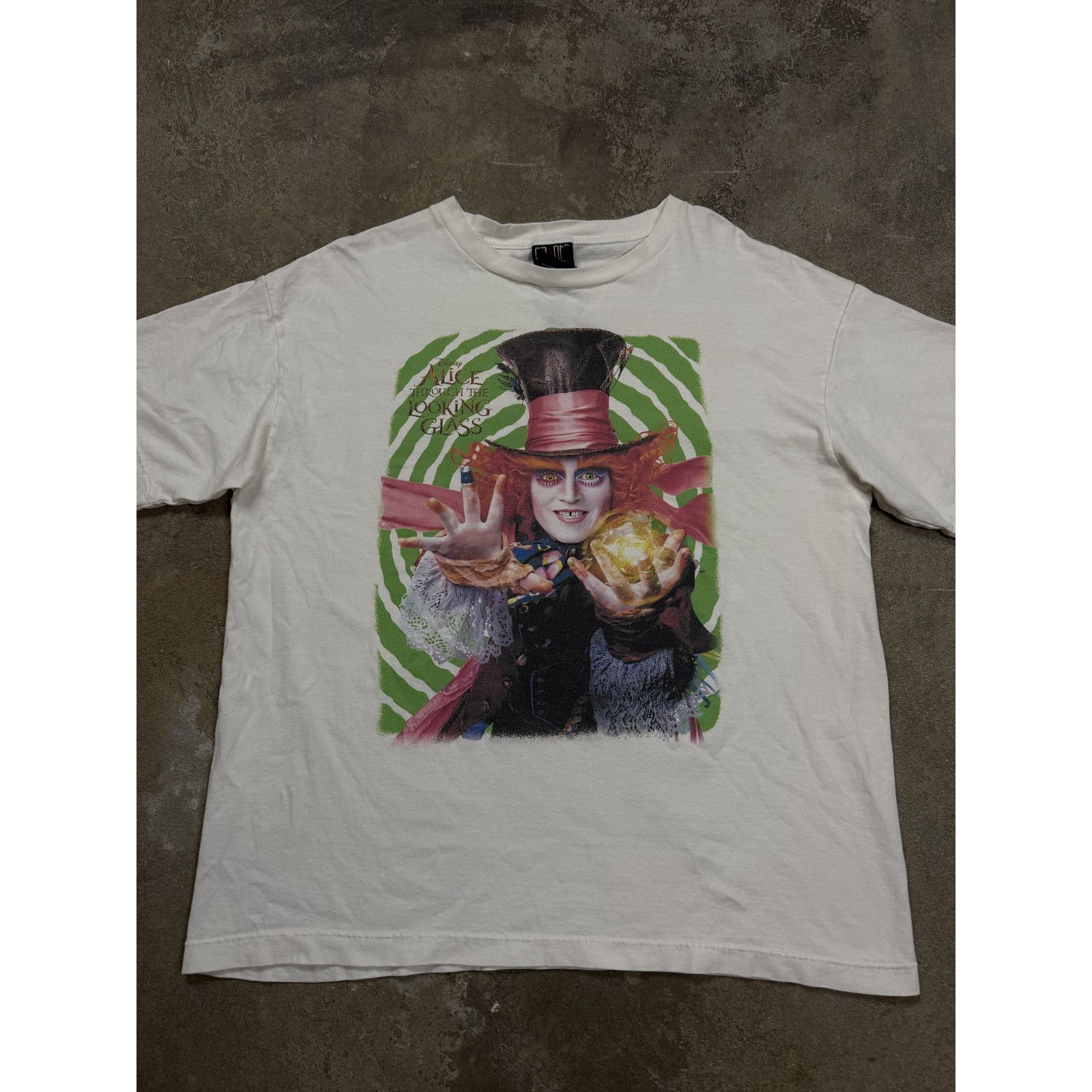 Saint Michael Saint Mx6 Disney Alice Tee Used XL Size US XL / EU 56 / 4 - 2 Thumbnail