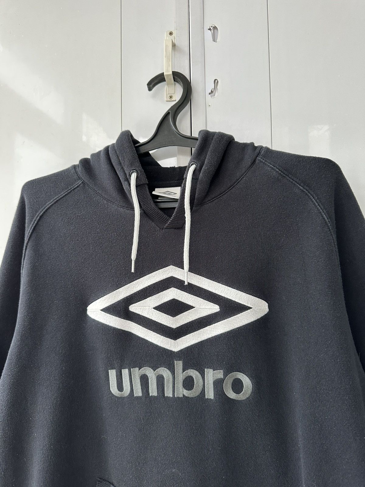 Umbro Vintage Umbro Hoodie Big Logo Oversize Size US XL / EU 56 / 4 - 7 Thumbnail