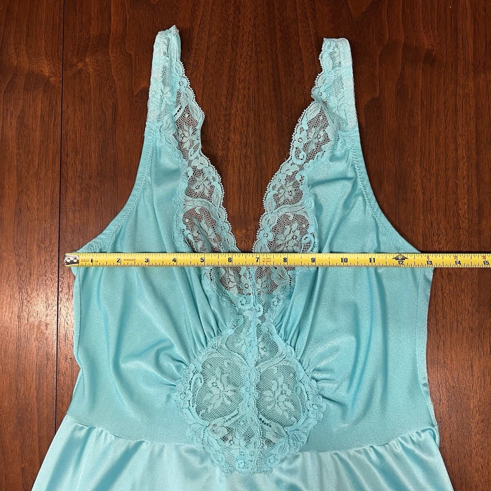 Other OLGA Bodysilk Peignoir Lace Trimmed Nightgown (L) Coquette Size ONE SIZE - 9 Thumbnail