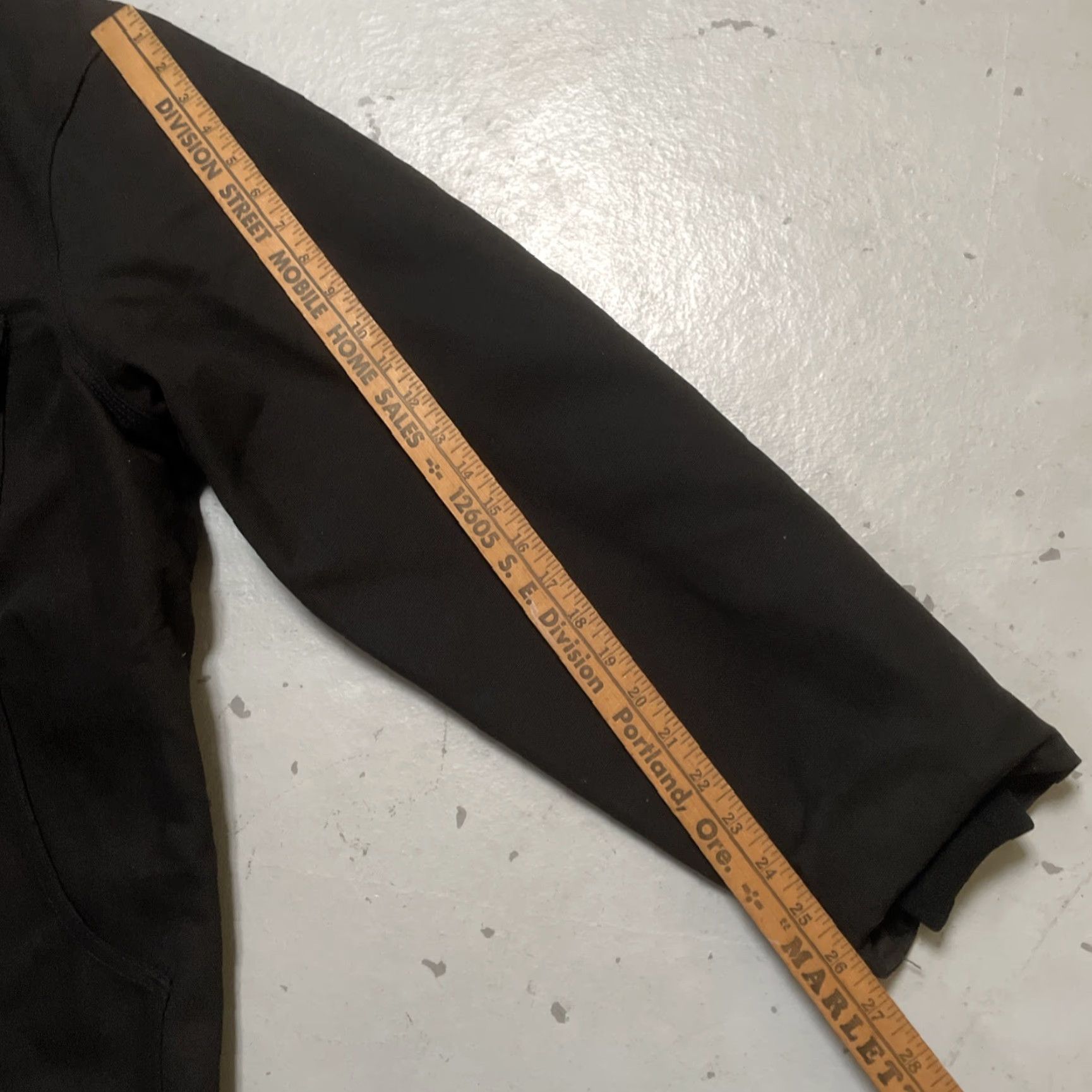 Carhartt VINTAGE Carhartt C04 Canvas Lined Utility Chore Jacket Black 46 NWOT USA 90s Workwear Mens Jacket Size US S / EU 44-46 / 1 - 6 Thumbnail