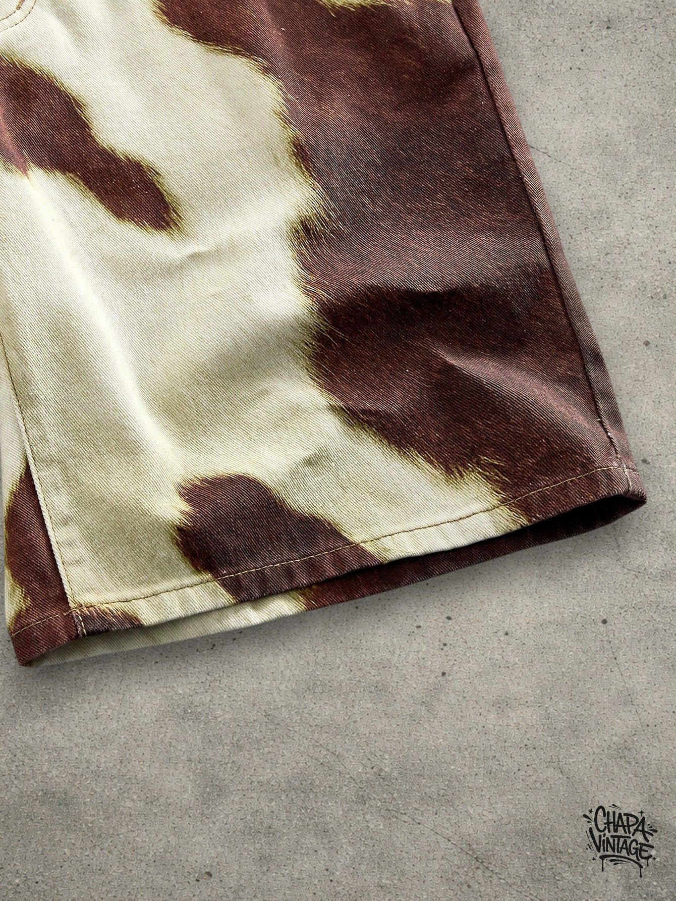 Japanese Brand Cow design shorts Size US 32 / EU 48 - 4 Thumbnail