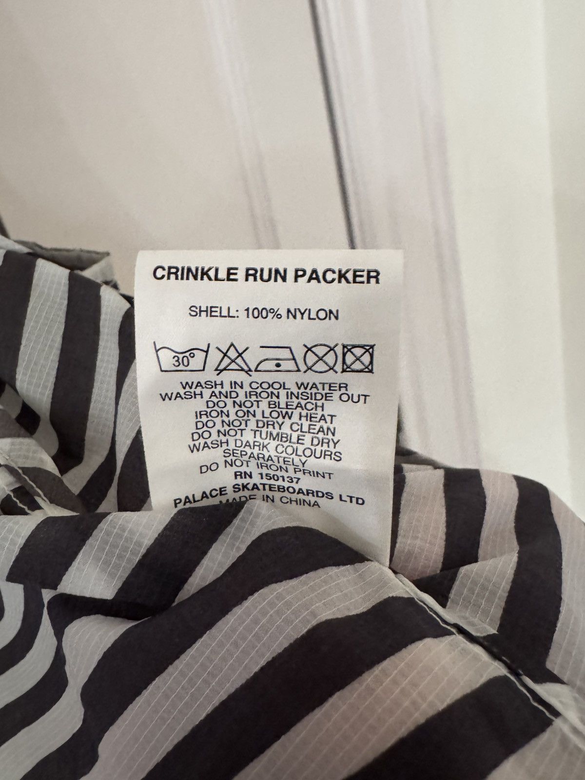 Palace Palace Crinkle Run Packer Black Large Size US L / EU 52-54 / 3 - 4 Thumbnail