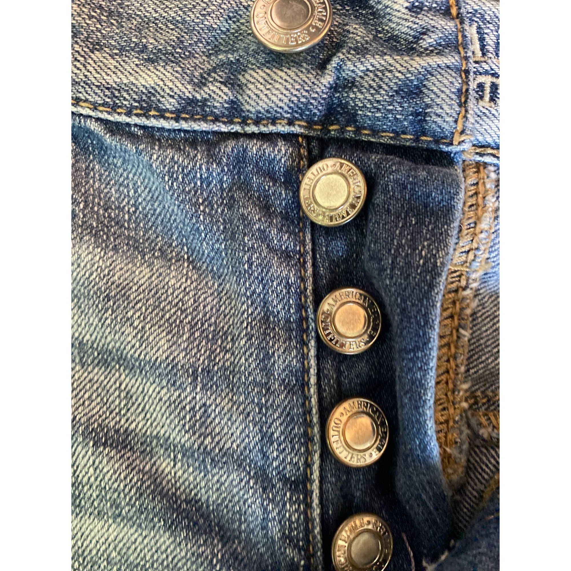 American Eagle Outfitters AMERICAN EAGLE VINTAGE HI-RISE FESTIVAL RETRO CUTOFF SHORTS Size 25" / US 0 / IT 36 - 6 Thumbnail