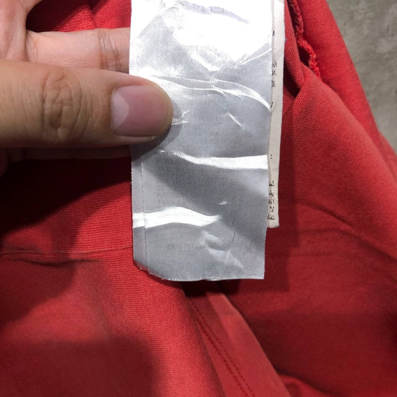 Gucci Gucci Vertical Logo tee Size US M / EU 48-50 / 2 - 8 Thumbnail