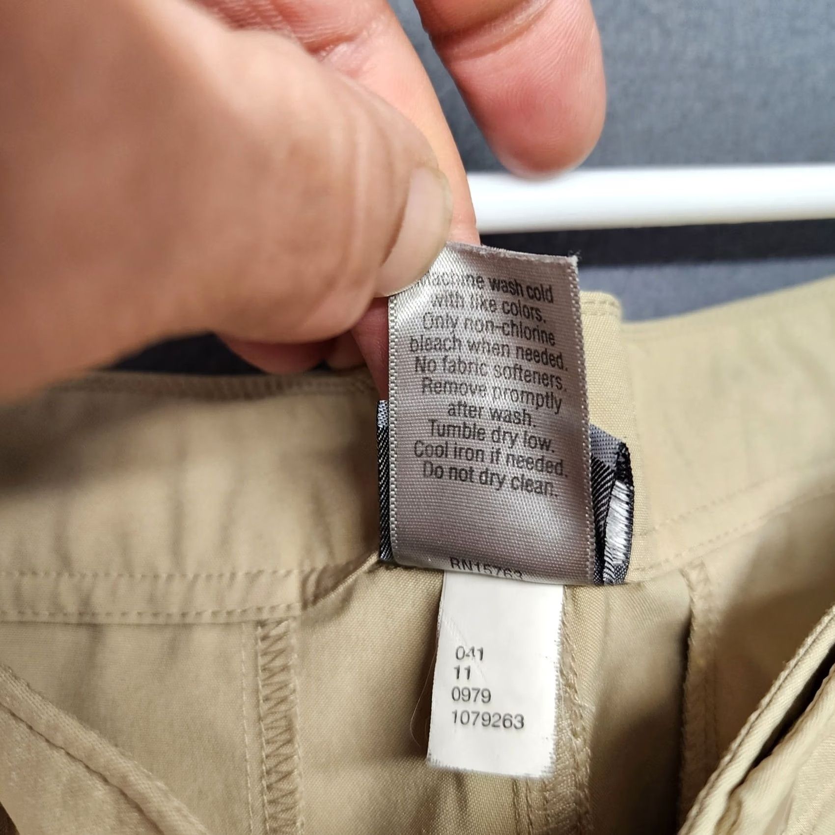 Champion VINTAGE? no — Ignore. Size US 34 / EU 50 - 7 Thumbnail