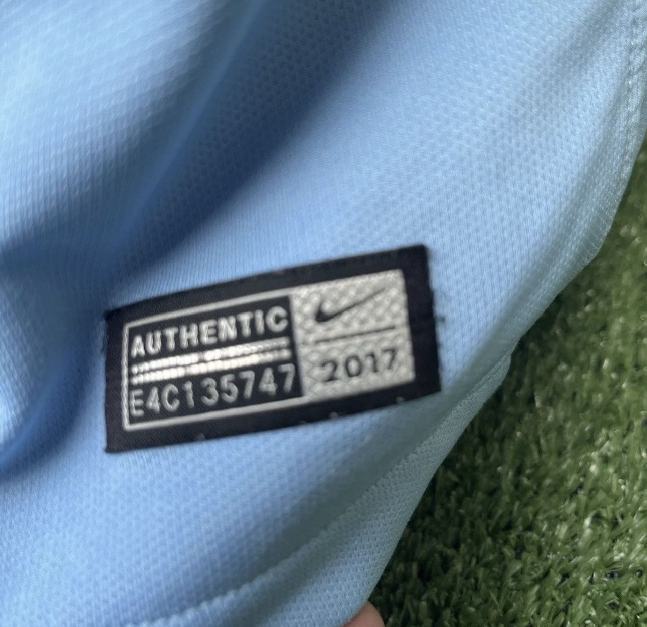 Nike Manchester city walker jersey Size US XL / EU 56 / 4 - 10 Thumbnail