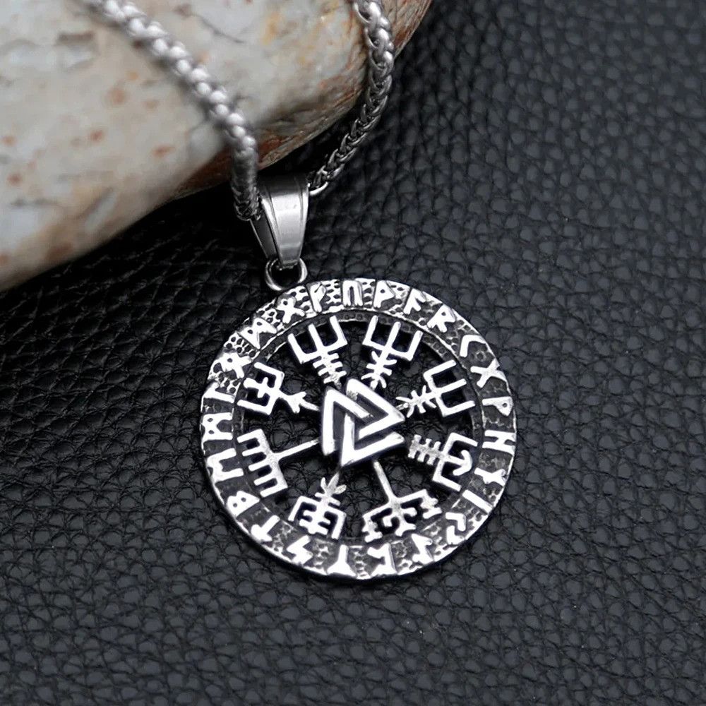 Vintage Vintage Nordic Compass Pendant Necklace Size ONE SIZE - 5 Thumbnail
